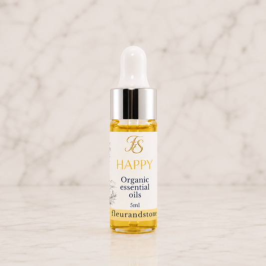 Fleur & Stone Happy Essential Oil Blend 5ml made with 100% pure organic sweet orange, lemon, ylang ylang, citronella and frankincense essential oils.
