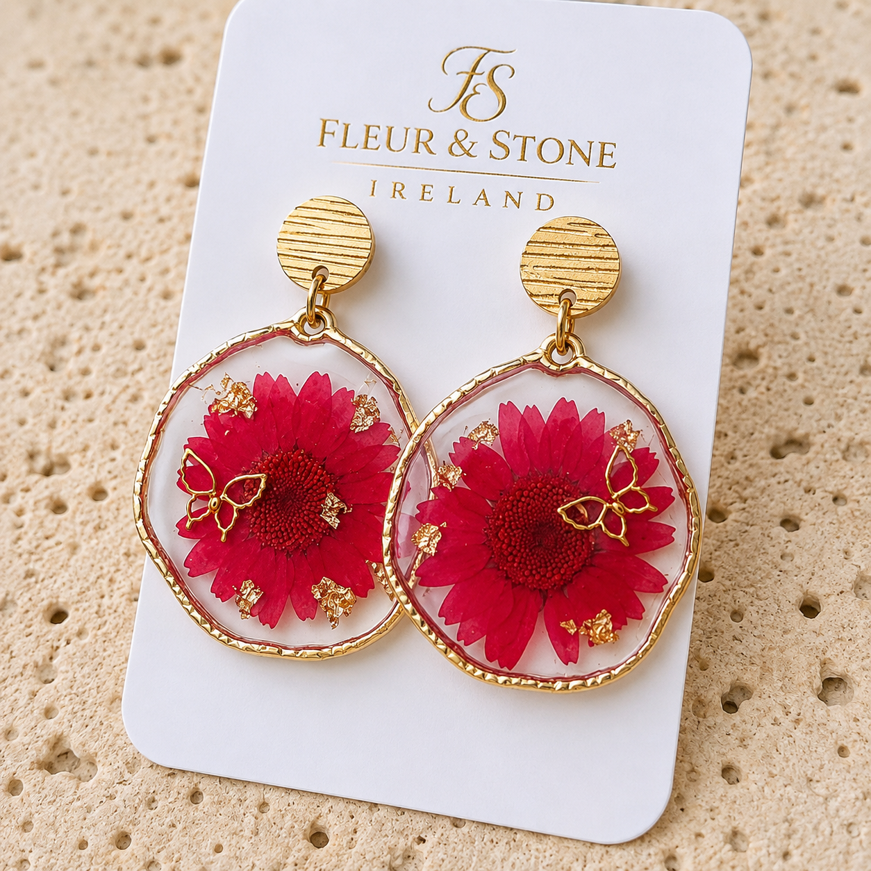 Kerry Bloom – Crimson Daisy Earrings